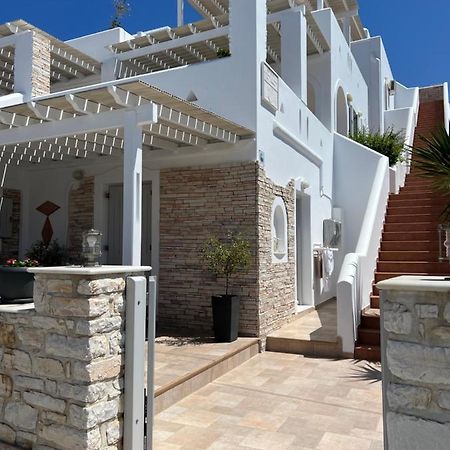 Katerina Apartments & Studios Naoussa Esterno foto
