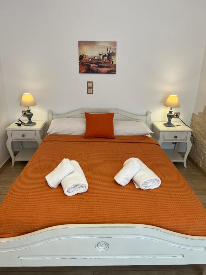 Katerina Apartments & Studios Naoussa Esterno foto