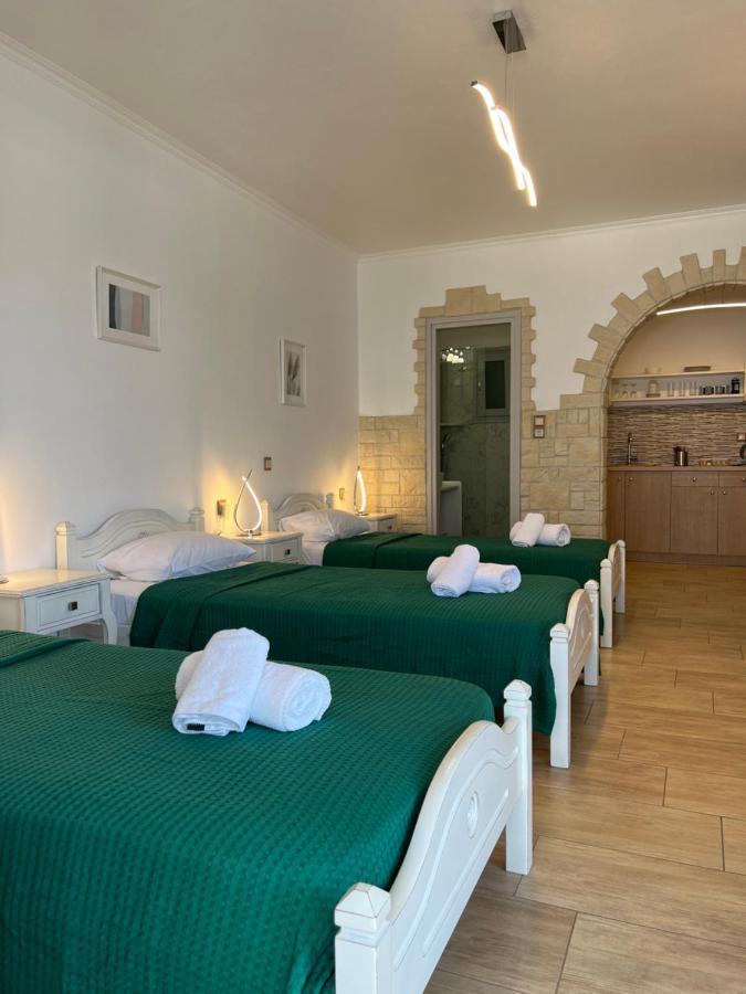 Katerina Apartments & Studios Naoussa Esterno foto